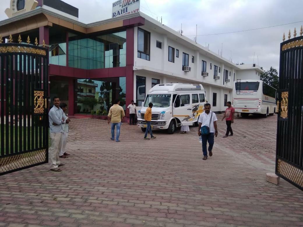 Hotel The Ideal Kushinagar Exterior photo