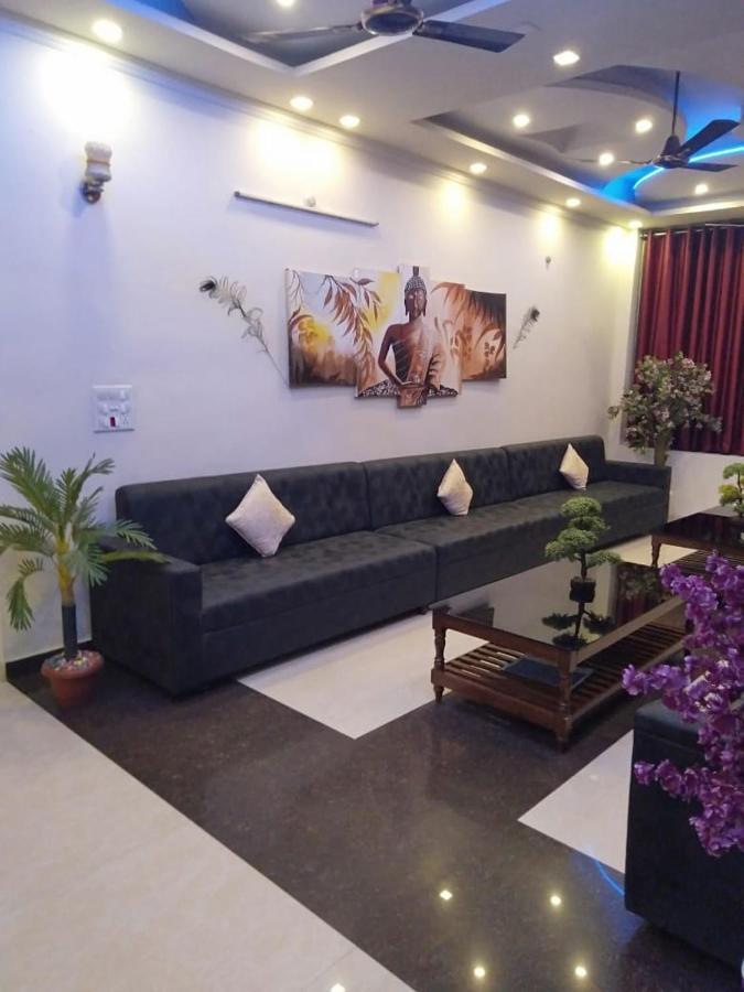 Hotel The Ideal Kushinagar Exterior photo